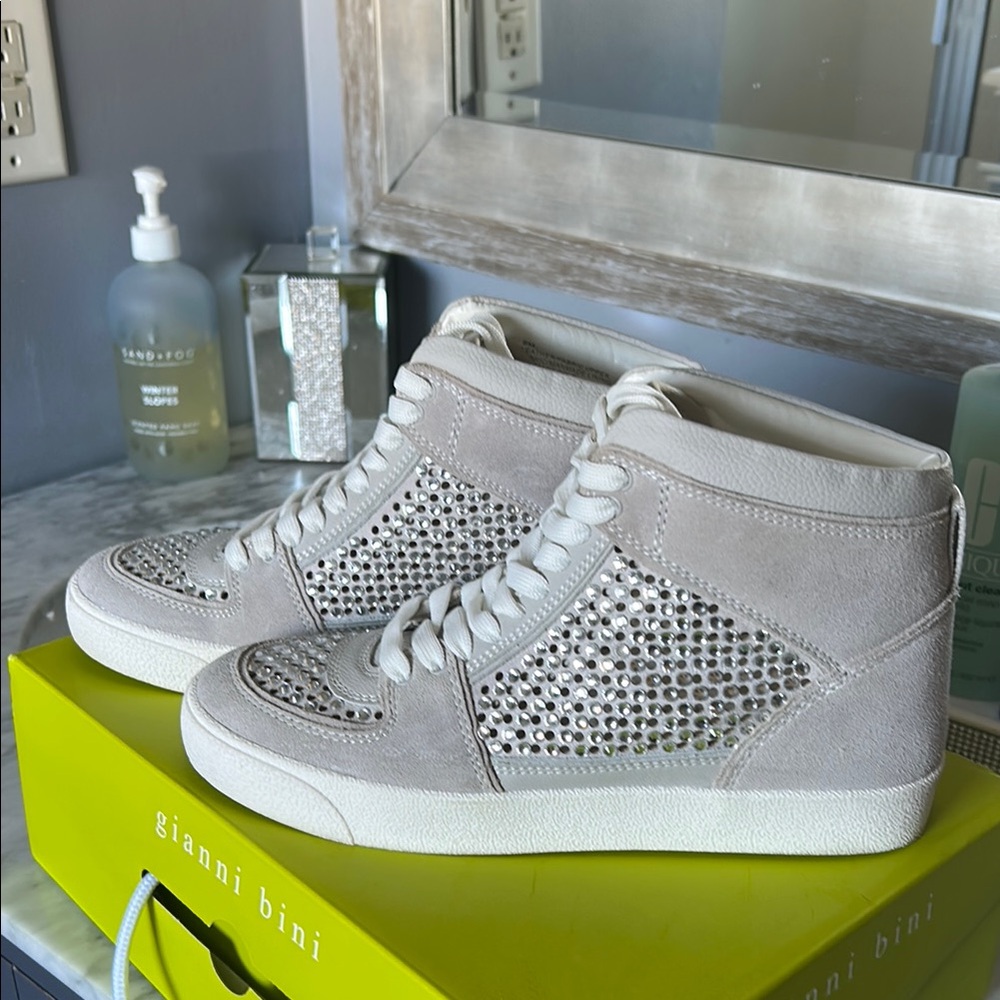 Gianni Bini Women's Gray High-Top Sneakers